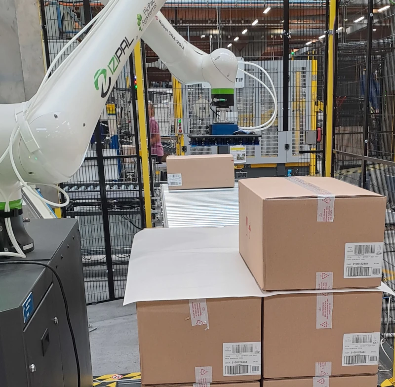 Palettes de cartons avec intercalaires
